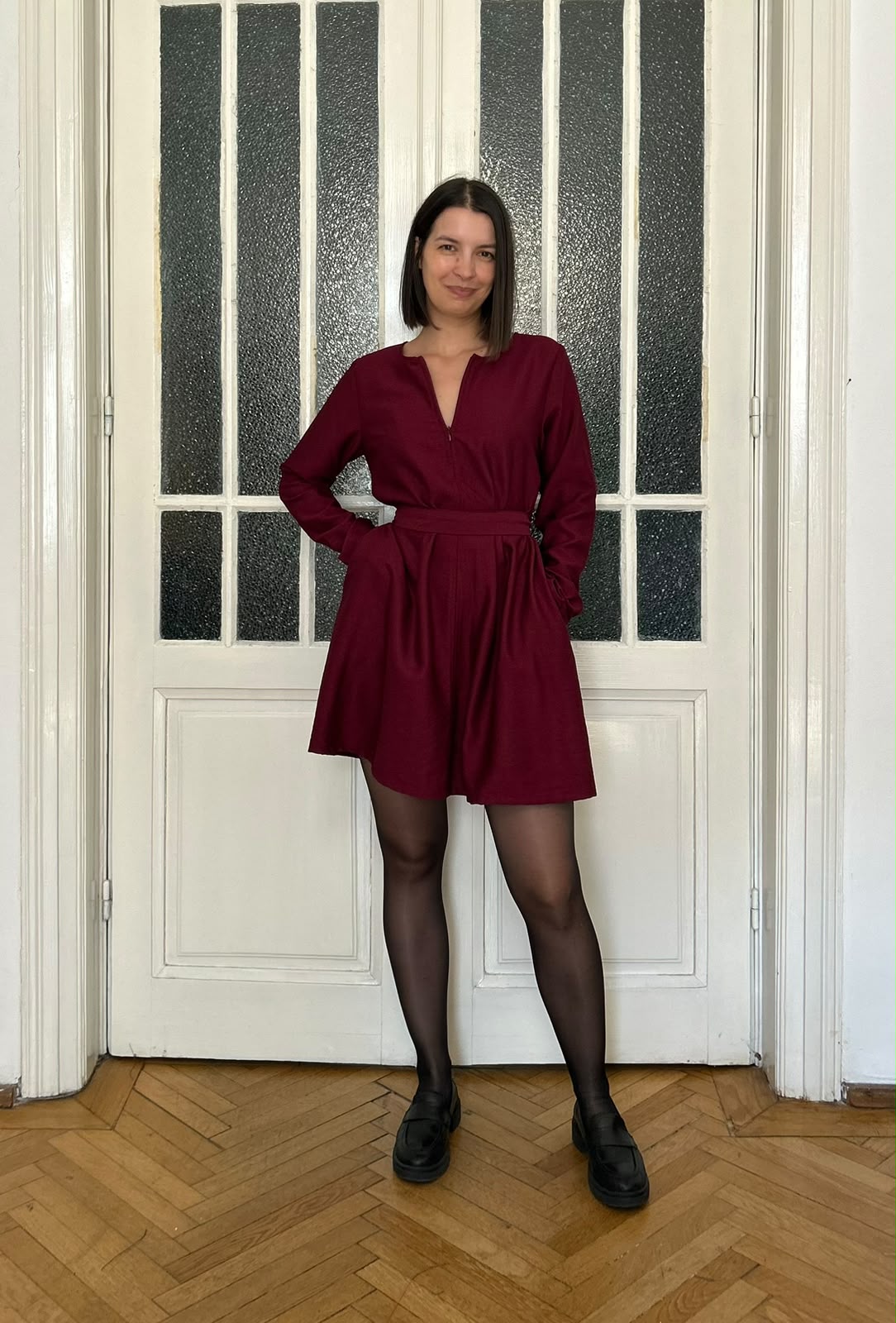 Rochie Daiana scurta, cu maneci (1)
