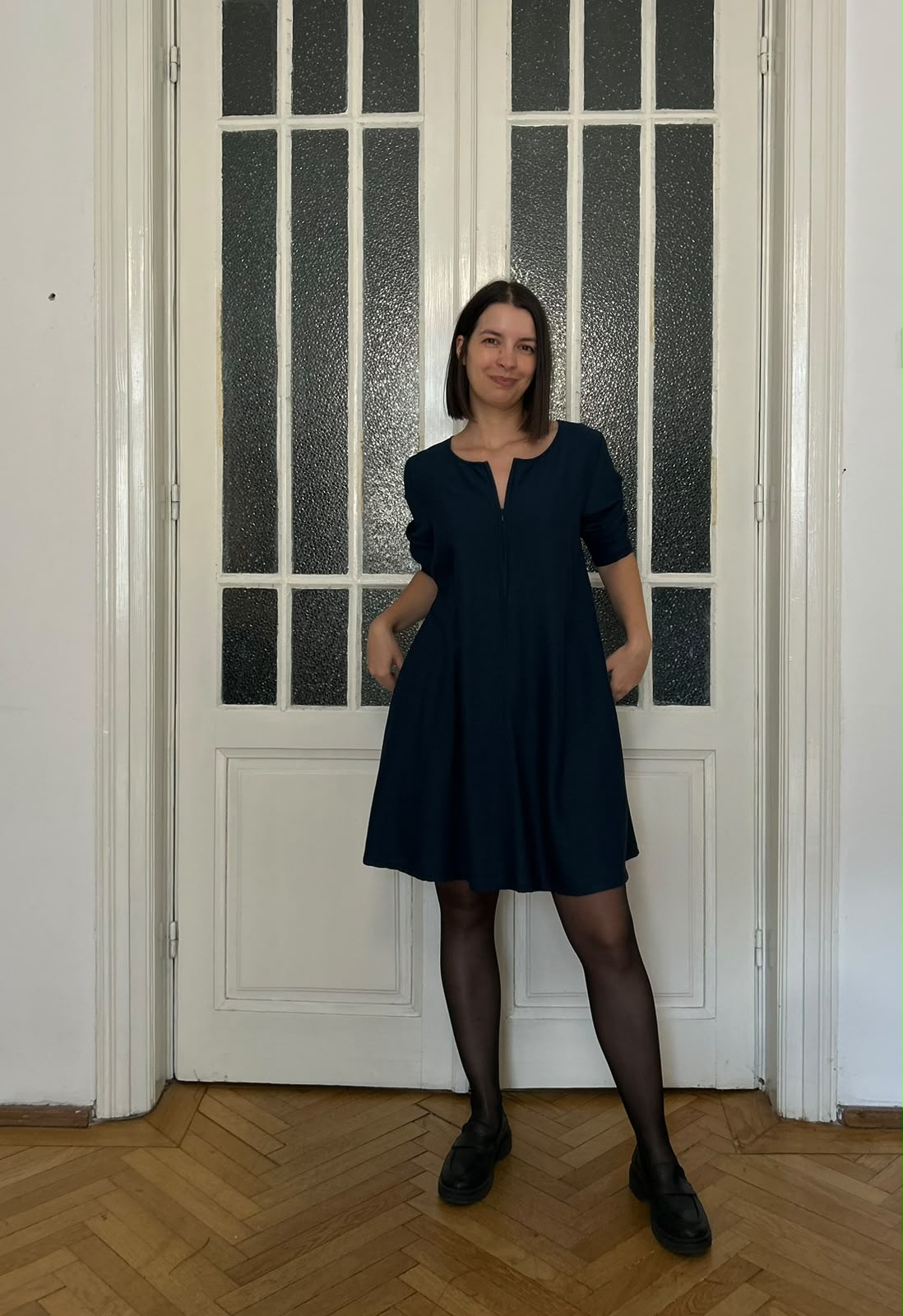 Rochie Daiana scurta, cu maneci (3)