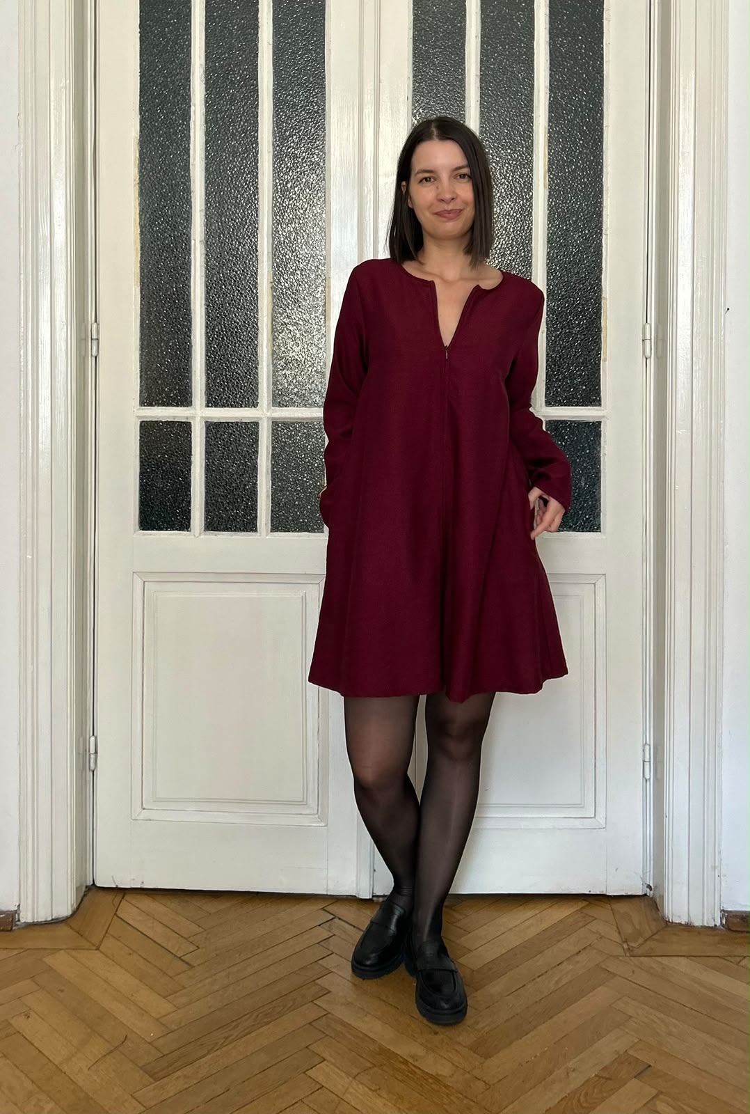 Rochie Daiana scurta, cu maneci (6)